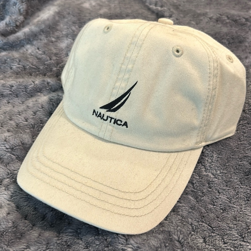 NWOT tan with navy Nautica hat, baseball cap